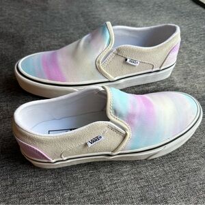 NWT Vans Women's Asher Chroma Blur Multi/White 
Slip On Sneaker Ombré Dye Suede